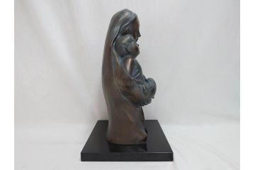 彫刻家　堤直美　ブロンズ　作品証明書付き　細部までこだわりが感じられる聖母子像(Naomi Tsutsumi、オブジェ、置物)(定価約90万円)(R-073836)