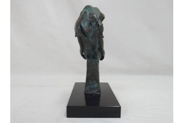 彫刻家　堤直美　「そよ風」　柔らかな風が感じられる気品漂うブロンズ像(Naomi Tsutsumi、オブジェ、女性像、置物)(R-073838)