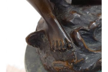 彫刻家　オーギュスト・モロー　「水を汲む少年」　細かいところまで再現されたブロンズ像(Auguste Moreau、置物、オブジェ)(R-073839)