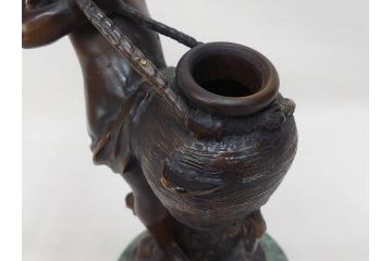 彫刻家　オーギュスト・モロー　「水を汲む少年」　細かいところまで再現されたブロンズ像(Auguste Moreau、置物、オブジェ)(R-073839)