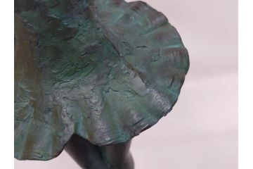 彫刻家　堤直美　「緑のリズム」　作品証明書付き　優美な雰囲気を醸し出すブロンズ像(バレリーナ、バレエ、少女、踊る人、Naomi Tsutsumi、オブジェ、置物)(定価約38万円)(R-073840)