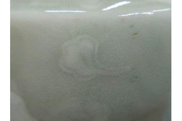清風与平造　青磁　味わい深い色合いと存在感のある佇まいが目を惹く花入(花生、花瓶、花器、共箱付き)(R-073841)