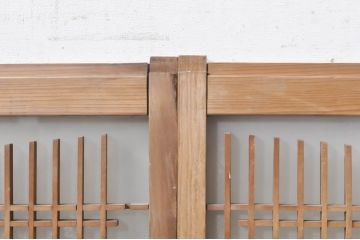 アンティーク建具　格子デザインがおしゃれなガラス小窓2枚セット(ガラス窓、ガラス戸、引き戸)(R-073864)