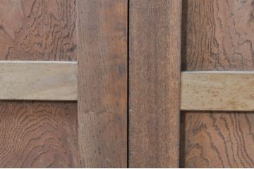 アンティーク建具　総欅(ケヤキ)材　経年を感じさせる木味が魅力の板戸窓2枚セット(引き戸)(R-073867)