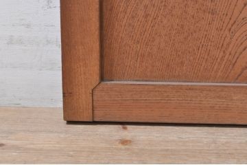 アンティーク建具　総欅(ケヤキ)材　経年を感じさせる木味が魅力の板戸窓2枚セット(引き戸)(R-073867)