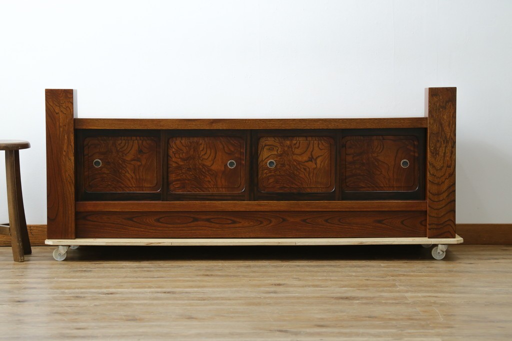 和製アンティーク　高級品!!　重厚　総欅材　黒柿引き戸框　漆塗り　存在感のある木目が目を惹く置き床　(R-073868)