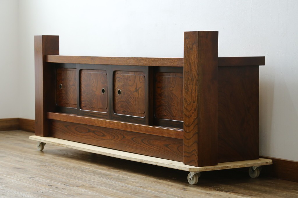 和製アンティーク　高級品!!　重厚　総欅材　黒柿引き戸框　漆塗り　存在感のある木目が目を惹く置き床　(R-073868)