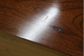 和製アンティーク　高級品!!　重厚　総欅材　黒柿引き戸框　漆塗り　存在感のある木目が目を惹く置き床　(R-073868)