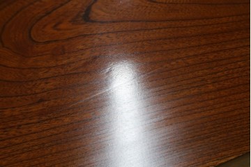 和製アンティーク　高級品!!　重厚　総欅材　黒柿引き戸框　漆塗り　存在感のある木目が目を惹く置き床　(R-073868)