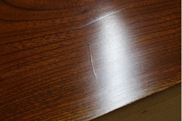 和製アンティーク　高級品!!　重厚　総欅材　黒柿引き戸框　漆塗り　存在感のある木目が目を惹く置き床　(R-073868)