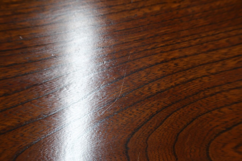 和製アンティーク　高級品!!　重厚　総欅材　黒柿引き戸框　漆塗り　存在感のある木目が目を惹く置き床　(R-073868)