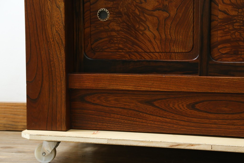 和製アンティーク　高級品!!　重厚　総欅材　黒柿引き戸框　漆塗り　存在感のある木目が目を惹く置き床　(R-073868)