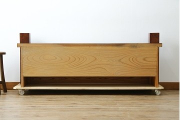 和製アンティーク　高級品!!　重厚　総欅材　黒柿引き戸框　漆塗り　存在感のある木目が目を惹く置き床　(R-073868)