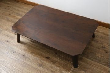 中古　松本民芸家具　斜めにすっと伸びた脚がスタイリッシュで印象的な#67型座卓I(ローテーブル、センターテーブル)(定価約20万円)R-073871)