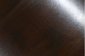中古　松本民芸家具　斜めにすっと伸びた脚がスタイリッシュで印象的な#67型座卓I(ローテーブル、センターテーブル)(定価約20万円)R-073871)
