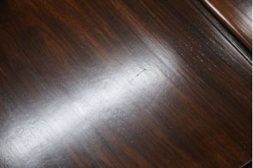 和製アンティーク　総紫檀(シタン)材　漆塗り　上質な風合いが高級感を演出する座卓(ローテーブル、センターテーブル)(R-073873)