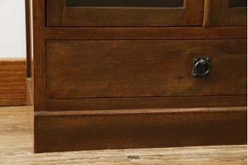 和製アンティーク　樺(カバ)材　古い木味が素敵!レトロな雰囲気溢れる小さなブックケース(本箱)(R-073876)