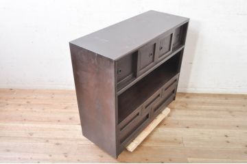 和製ビンテージ　三方欅(ケヤキ)材　内部桐(キリ)材　高山デザイン　シンプルモダンなデザインが美しい茶箪笥(茶棚、飾り棚、収納棚、戸棚、サイドキャビネット、ヴィンテージ)(R-073881)