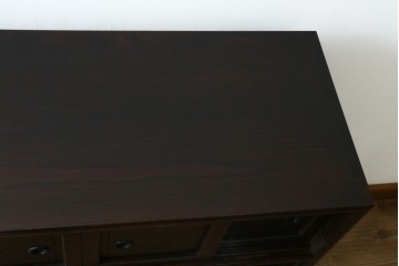 和製ヴィンテージ　三方欅(ケヤキ)材・内部桐(キリ)材　高山デザイン　シンプルモダンなデザインが美しい茶箪笥　(R-073881)