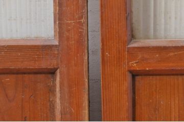アンティーク建具　レトロな空間作りにおすすめなモールガラス入り幅狭ガラス戸2枚セット(引き戸)(R-073887)