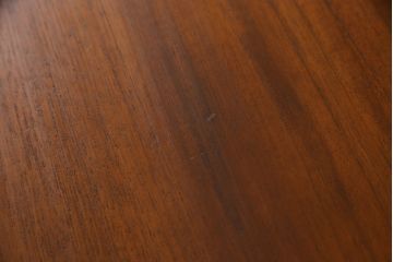 北欧ビンテージ　チーク材　木の温もり溢れるサイドボード(サイドキャビネット、サイドチェスト、リビングボード、収納棚、戸棚、ヴィンテージ)(R-073896)