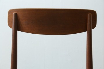和製ヴィンテージ　辻木工　チーク材　洗練された北欧スタイルのダイニングチェア　(R-073898)