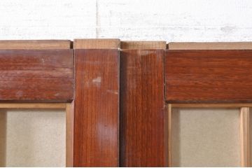 アンティーク建具　高級品!!　漆塗り　欅(ケヤキ)材　和モダンな空間づくりにおすすめ!デザインがおしゃれなガラス入り幅広障子戸2枚セット(引き戸、ガラス帯戸)(R-073903)
