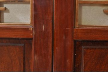 アンティーク建具　高級品!!　漆塗り　欅(ケヤキ)材　和モダンな空間づくりにおすすめ!デザインがおしゃれなガラス入り幅広障子戸2枚セット(引き戸、ガラス帯戸)(R-073903)