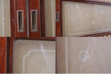 アンティーク建具　高級品!!　漆塗り　欅(ケヤキ)材　和モダンな空間づくりにおすすめ!デザインがおしゃれなガラス入り幅広障子戸2枚セット(引き戸、ガラス帯戸)(R-073904)