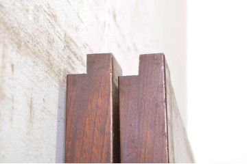 アンティーク建具　高級品!!　漆塗り　欅(ケヤキ)材　和モダンな空間づくりにおすすめ!デザインがおしゃれなガラス入り幅広障子戸2枚セット(引き戸、ガラス帯戸)(R-073904)