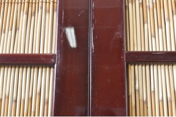 ビンテージ建具　最高級!!　石川県産　総漆塗り　透かし彫り入り　腰板の水鳥笹図が涼しげな和の空間を演出する幅広夏戸2枚セット(引き戸、簾戸、簀戸、葭戸、夏障子、御簾戸、すど、ヴィンテージ)(R-073906)