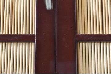ビンテージ建具　最高級!!　石川県産　総漆塗り　透かし彫り入り　腰板波千鳥の幅広夏戸2枚セット(引き戸、簾戸、簀戸、葭戸、夏障子、御簾戸、ヴィンテージ)(R-073915)