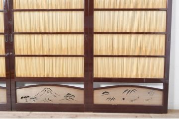 ビンテージ建具　最高級!!　石川県産　総漆塗り　透かし彫り入り　腰板の縁起の良い富士山と松竹梅が素敵な夏戸4枚セット(引き戸、簾戸、簀戸、葭戸、夏障子、御簾戸、すど、ヴィンテージ)(R-073922)