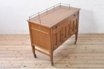 中古　DREXEL HERITAGE(ドレクセルヘリテイジ)　Triune(トライユン)　クラシカルな雰囲気が素敵なキャスター付きサービス台(ワゴン、サイドボード、サーバー)(R-073932)