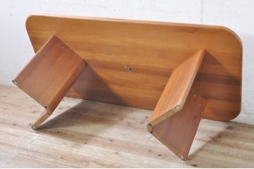 デンマーク家具　希少　チーク材　P. Jeppesen Mobelfabrik　PJ Furniture(ピージェーファニチャー)　DANISH(デニッシュ)マーク　シンプルなデザインが取り入れやすいローテーブル(センターテーブル、リビングテーブル、北欧)(R-073934)