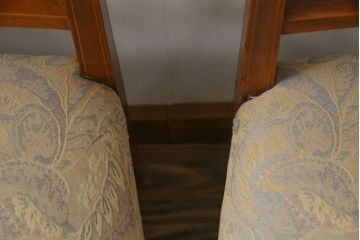 イタリアアンティーク　マホガニー材　象嵌入り　品のある佇まいが魅力的なマーケットリーダイニングチェア4脚セット(椅子、イス)(R-073940)