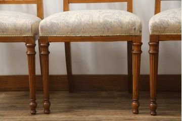 イタリアアンティーク　マホガニー材　象嵌入り　品のある佇まいが魅力的なマーケットリーダイニングチェア4脚セット(椅子、イス)(R-073940)