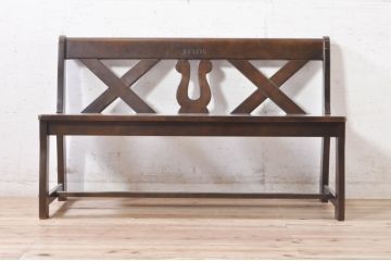 中古　希少な絶版品　カリモク家具(karimoku)　ルスティック(RUSTIC)　カントリースタイルの空間づくりにおすすめな2人掛けベンチ(長椅子、板座チェア)(R-073942)