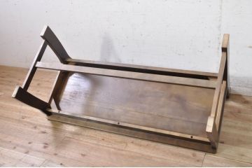 中古　希少な絶版品　カリモク家具(karimoku)　ルスティック(RUSTIC)　カントリースタイルの空間づくりにおすすめな2人掛けベンチ(長椅子、板座チェア)(R-073942)