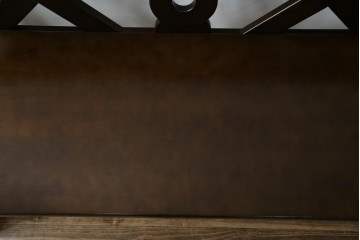 中古　希少な絶版品!　カリモク家具(karimoku)　ルスティック(RUSTIC)　ダッチカントリースタイルの2人掛けダイニングベンチ　(R-073942)