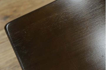 中古　希少な絶版品!　カリモク家具(karimoku)　ルスティック(RUSTIC)　ダッチカントリースタイルの2人掛けダイニングベンチ　(R-073942)