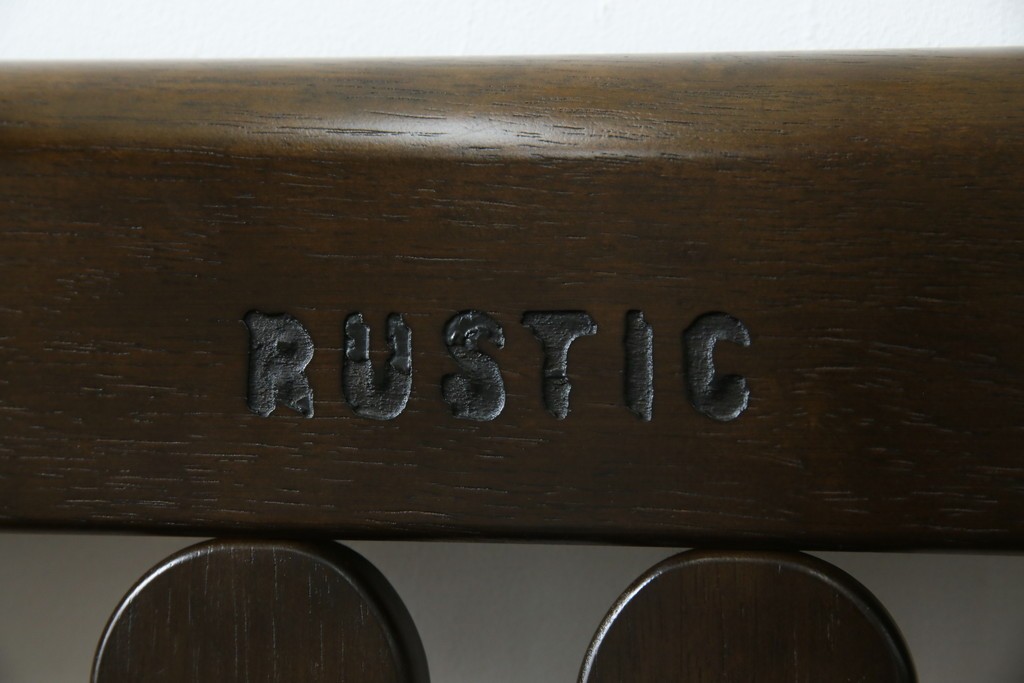 中古　希少な絶版品!　カリモク家具(karimoku)　ルスティック(RUSTIC)　ダッチカントリースタイルの2人掛けダイニングベンチ　(R-073942)