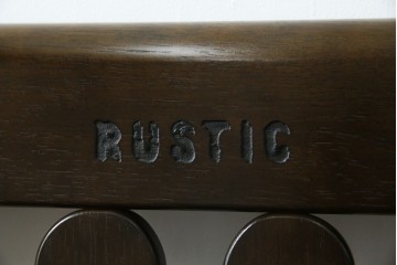 中古　希少な絶版品!　カリモク家具(karimoku)　ルスティック(RUSTIC)　ダッチカントリースタイルの2人掛けダイニングベンチ　(R-073942)