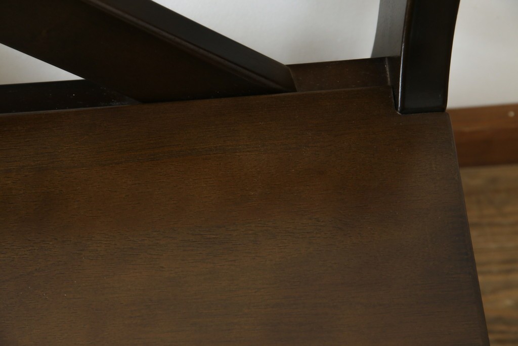 中古　希少な絶版品!　カリモク家具(karimoku)　ルスティック(RUSTIC)　ダッチカントリースタイルの2人掛けダイニングベンチ　(R-073942)