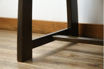 中古　希少な絶版品!　カリモク家具(karimoku)　ルスティック(RUSTIC)　ダッチカントリースタイルの2人掛けダイニングベンチ　(R-073942)