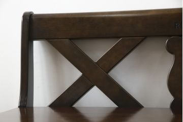 中古　希少な絶版品　カリモク家具(karimoku)　ルスティック(RUSTIC)　カントリースタイルの空間づくりにおすすめな2人掛けベンチ(長椅子、板座チェア)(R-073943)