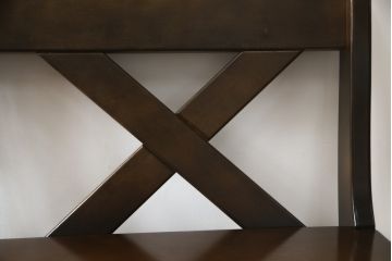 中古　希少な絶版品　カリモク家具(karimoku)　ルスティック(RUSTIC)　カントリースタイルの空間づくりにおすすめな2人掛けベンチ(長椅子、板座チェア)(R-073943)