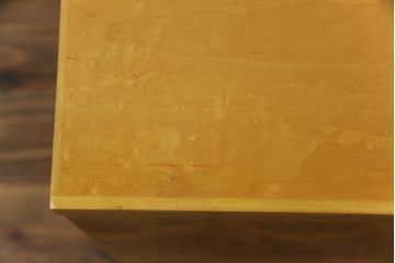 中古　美品　IDC大塚家具取り扱い　バーズアイメープル　SPLENDOR(スプレンダー)　特徴的な杢目と洗練されたデザインが美しいテレビ台(テレビボード、リビングボード、収納棚、戸棚)(R-073955)