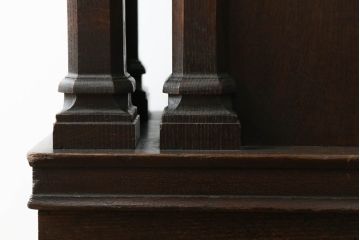 イギリスアンティーク　オーク材　上質な彫刻入りの豪華なレクターン(聖書台、講壇、説教台、見台、教会、カウンターテーブル、メニュー台、英国)(R-073968)