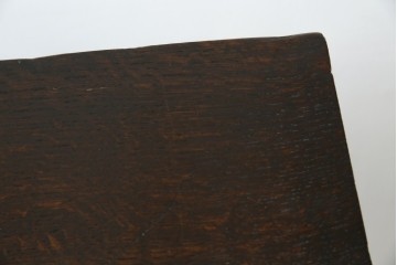 イギリスアンティーク　オーク材　美しい彫刻に注目!!　意匠を凝らした豪華レクターン　聖書台　(R-073968)